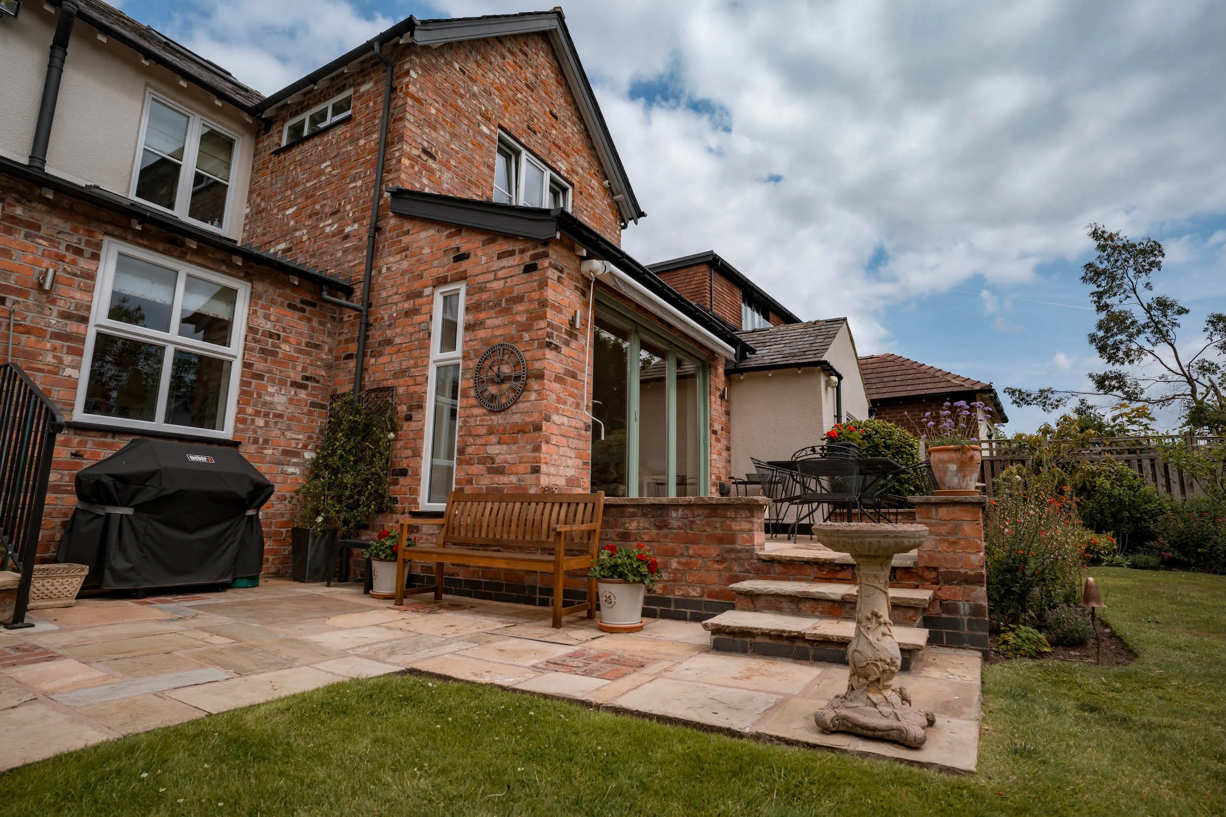 Builder specialising in new build homes, home extensions, house renovations and refurbishment across Cheshire and the North West of England.